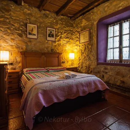 Caserio Larrabide Chalet