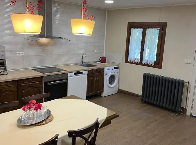 Caserio Larrabide Pasai San Pedro