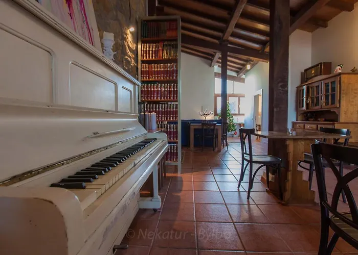 Chalet Caserio Larrabide