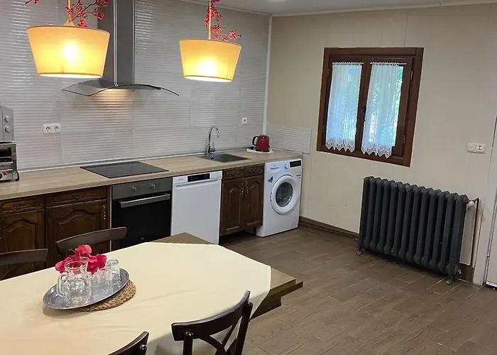 Caserio Larrabide Chalet