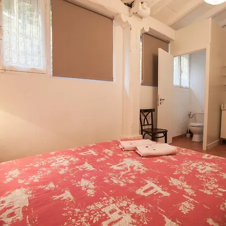 Caserio Larrabide * パサイ・サン・ペドロ